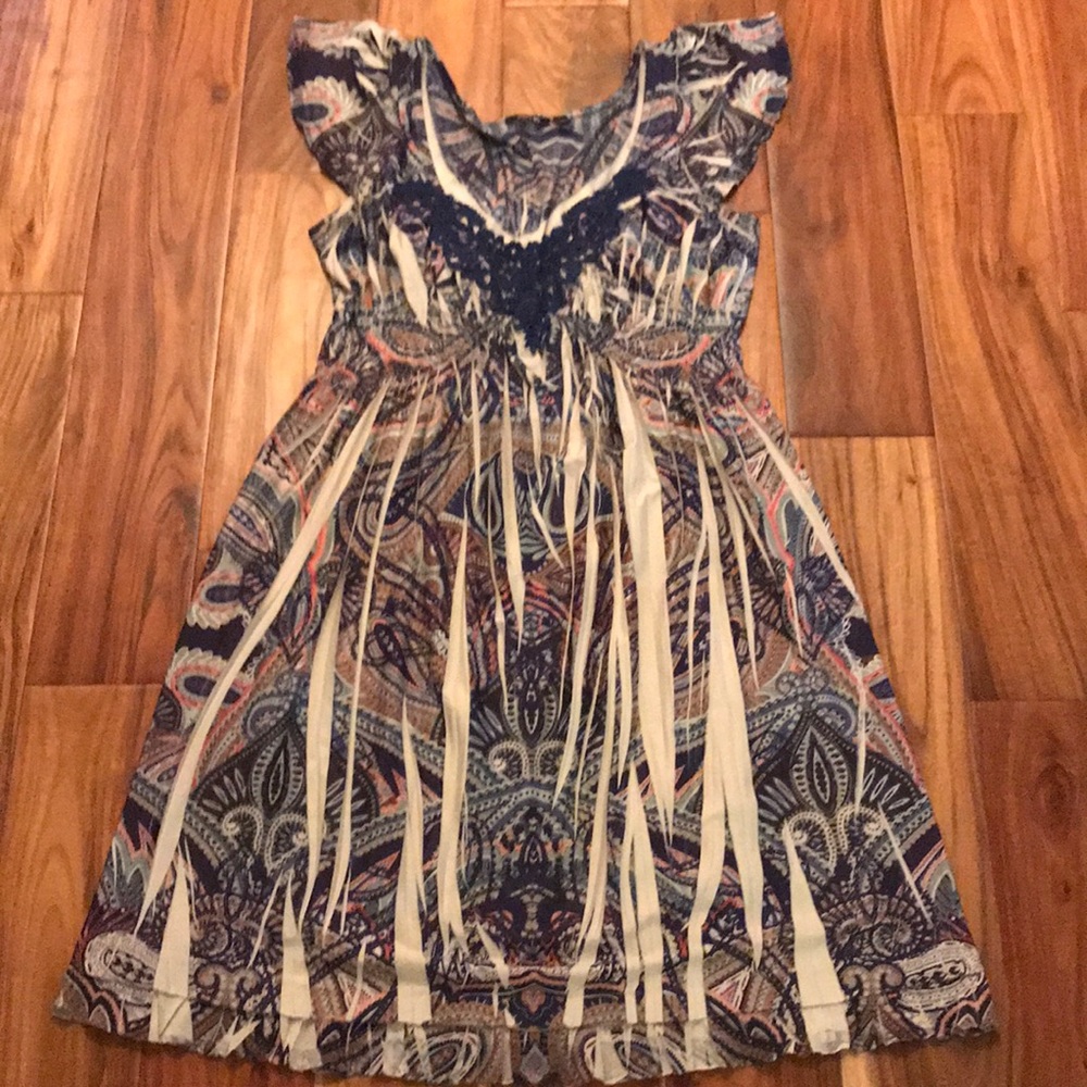 APT 9 multi colored paisley print, size M